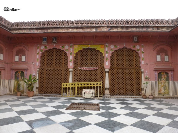 goverdhan nathji chowk