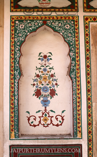indian-motif-floral-design-pattern-sri-govardhan-nath-ji-temple-jaipur