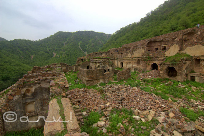 haunted place in india bhangarh
