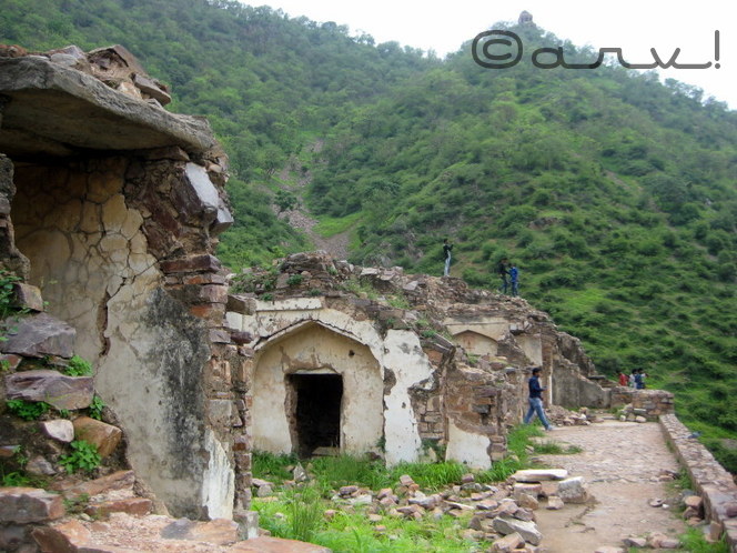 india's-most-haunted-place-bhangarh