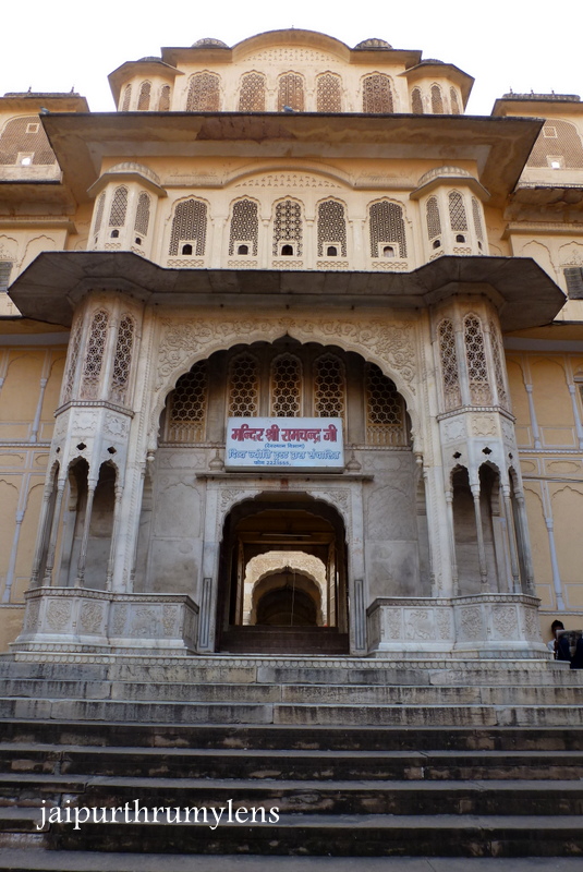 heritage-temple-to-visit-in-jaipur