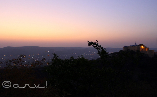 gad-ganesh-jaipur-blue-hour-friday-skywatch