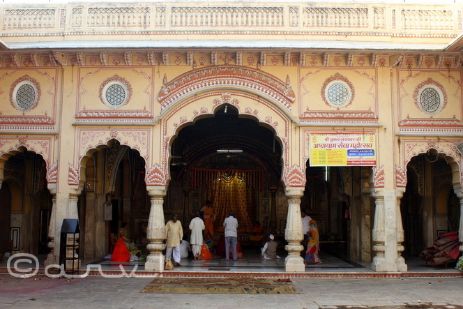lord-ram-temple-in-jaipur