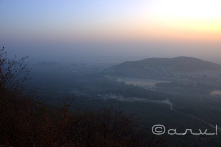 hiking-in-jaipur-winters-friday-skywatch