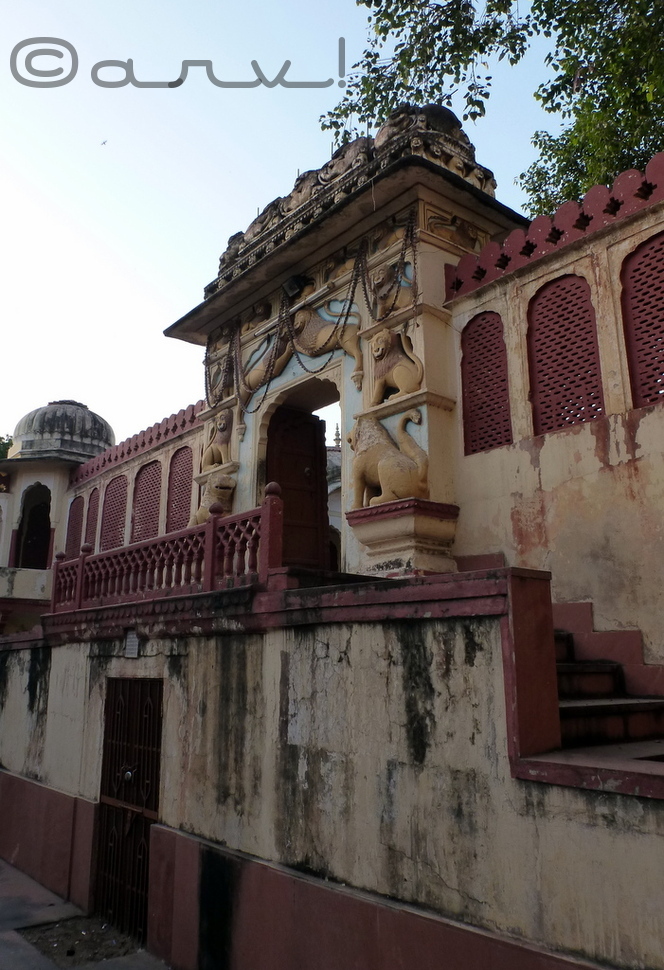 temples-to-visit-in-jaipur-heritage-category-pratapeshwar-mandir