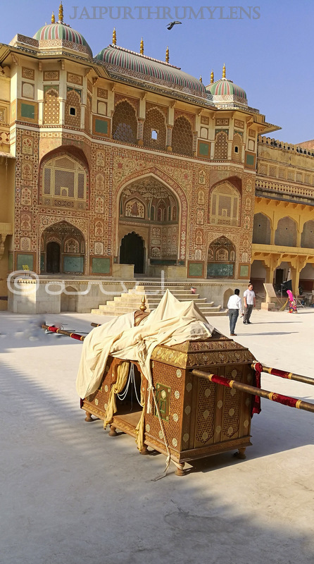 places-to-visit-jaipur-in-one-day-amer-fort-ganesh-pol