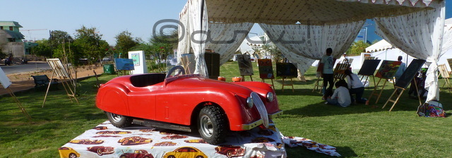 picture-of-automobile-art-painting-exhibition-by-cartist-jaipur