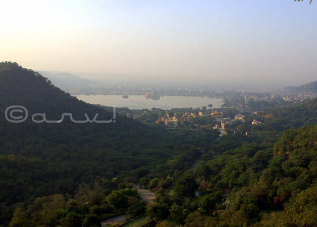amer-ghati-gate-view-kanak-vrindavan-jalmahal-mansagar-view