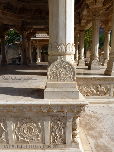royal-gaitor-jaipur-marble-carving-pillar