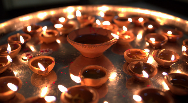 deepak-in-thali-for-diwali-jaipur