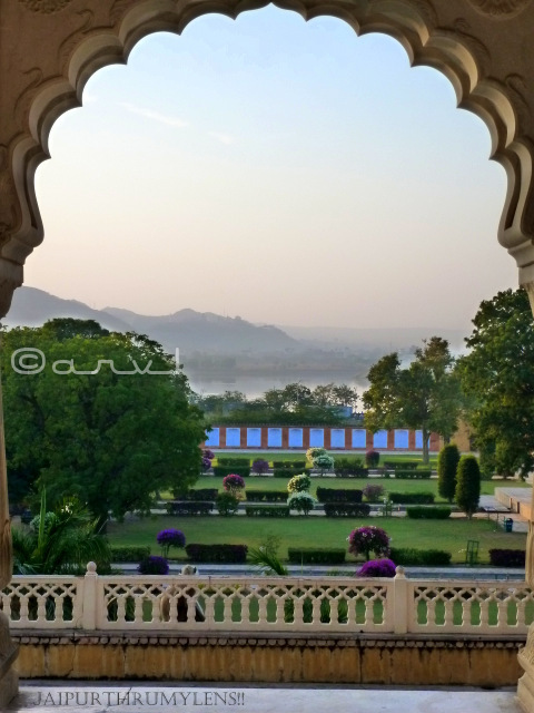 kanak-vrindavan-garden-kanak-ghati-natwarji-temple-amer-road-jaipurthrumylens