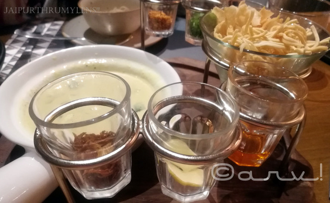 khaosuey-burmese-food-in-jaipur-at-meraaki-kitchen-review