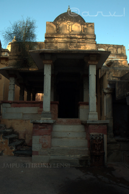 sri-ambikeshwar-mahadev-stone-medieval-temple-amer-town-jaipur-amber-history