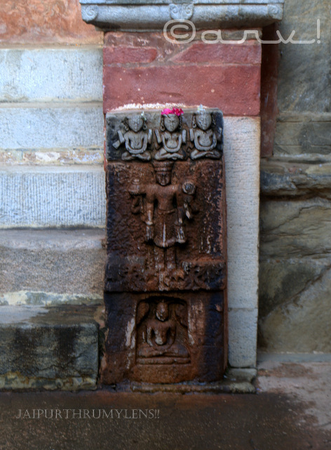 unknown-hindu-medieval-idols-statutes-ambikeshwar-temple-jaipur-amber-town-history