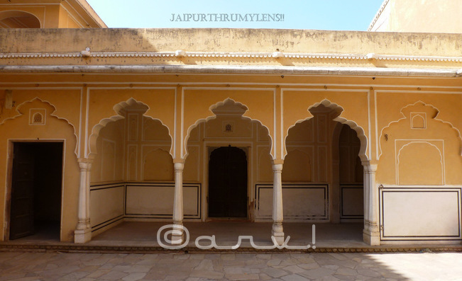 inside-hawa-mahal-pratap-mandir-vichitra-mandir-jaipur-jaipurthrumylens