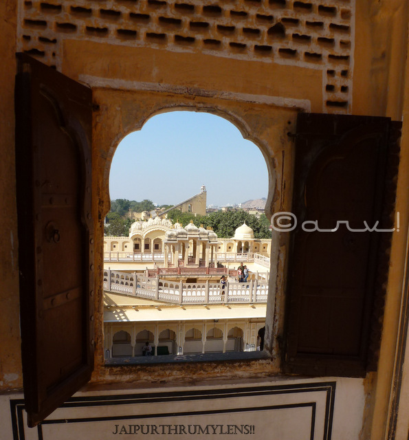 view-of-city-palace-picture-hawa-mahal-jaipur-jaipurthrumylens
