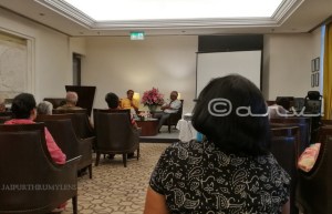 pradip-krishen-trees-of-delhi-author-in-jaipur-write-circle-rajputana-sheraton