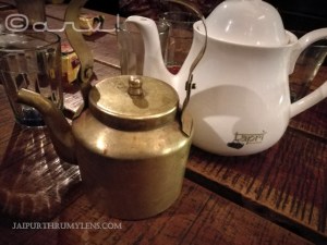 tea-pot-brass-ketli-tapri-lal-kothi-jaipur-images-friends-chai-cafe