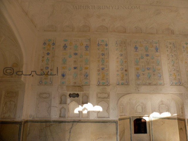 mughal-influence-in-rajput-achitecture-jahangir-sukh-mahal-amer-fort