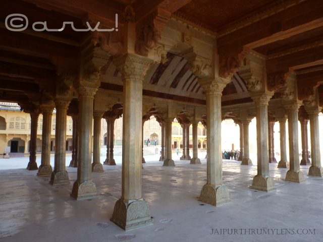 rajput-mughal-architecture-amer-fort-jaipur-diwan-e-khas