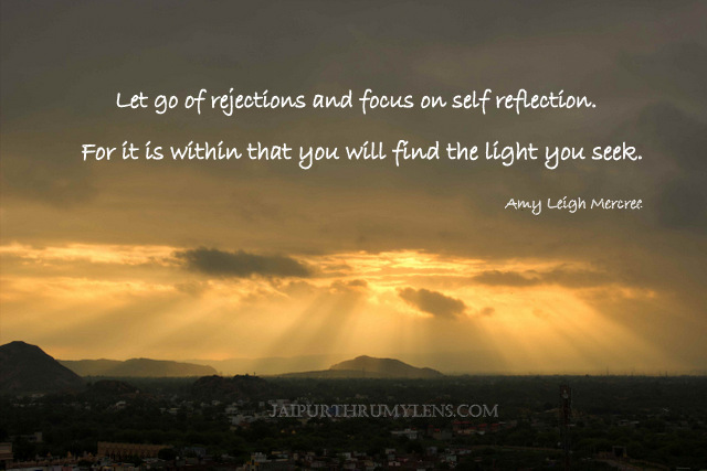 sunrise-quote-divine-light-self-reflection-inspiration
