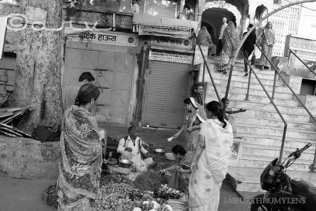street-photography-jaipur-temple-bazaars