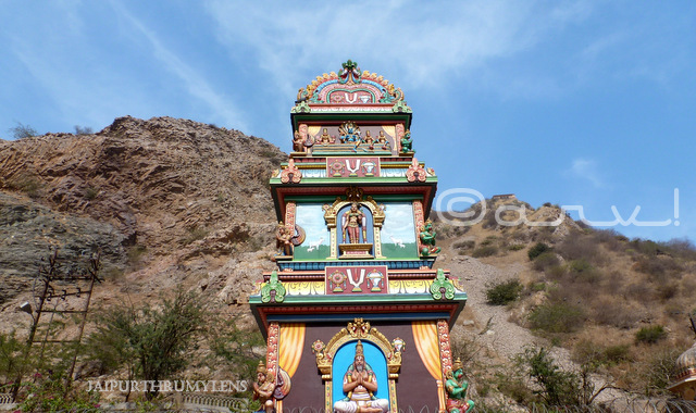 kirti-stambh-galta-ji-temple-jaipur-ramanujacharya-ramanandi-hindu