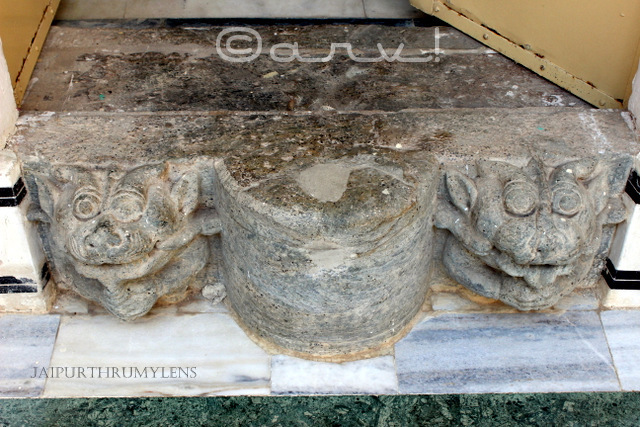 ancient-digambar-jain-temple-amer-jaipur