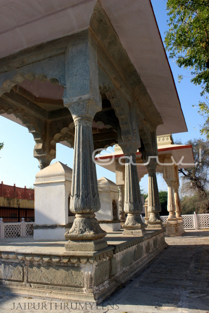 charan-paduka-chhatri-digambar-jain-temple-amer-jaipur