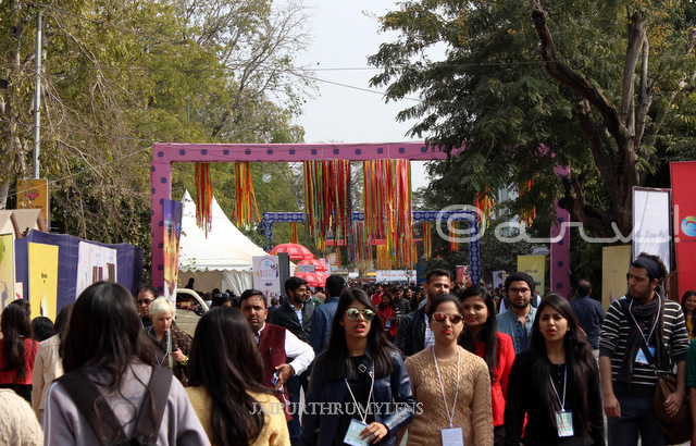 jaipur literature festival rush people