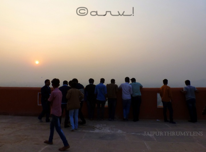 sunset-point-in-jaipur-sun-temple-Galta-gorge