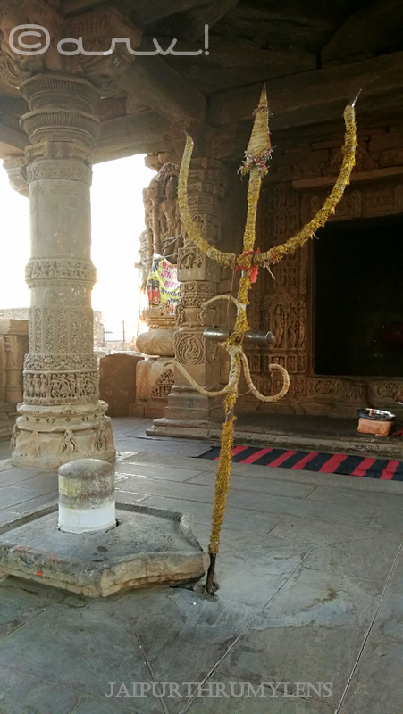trishul-shiva-temple-harshnath-pahadi-rajasthan