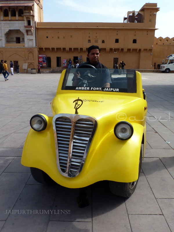 how-to-reach-amer-fort-jaipur-electric-golf-cart