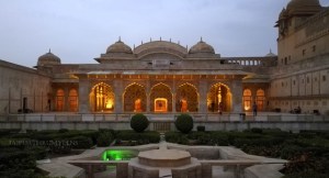 sheesh-mahal-photo-amer-fort-night-tourism