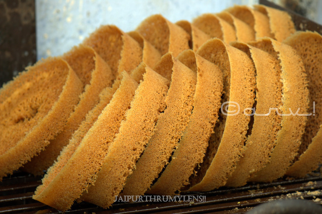 jaipur-paneer-ghevar-sweet-online