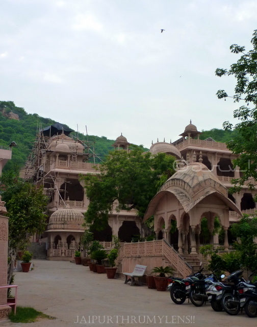 khol-ke-hanuman-ji-temple-jaipur-rasoi-picture