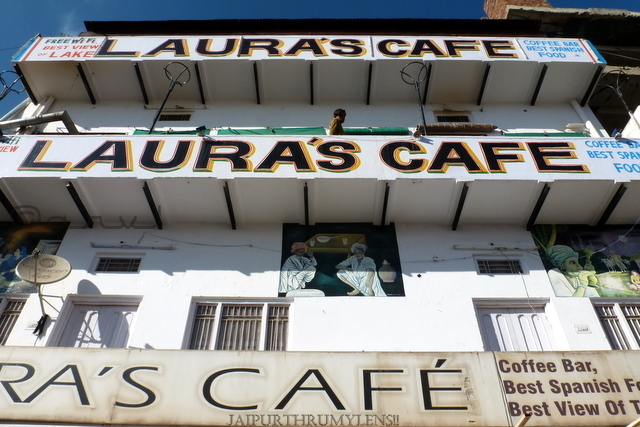 laura's-cafe-pushkar-street