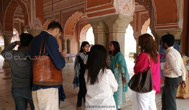 city-palace-jaipur-guided-tour-sarvatrobhadra