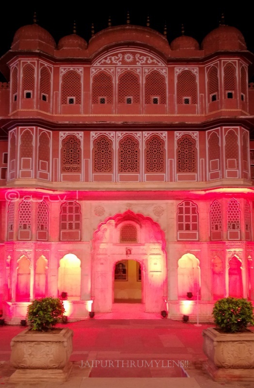 riddhi-siddhi-pol-city-palace-jaipur