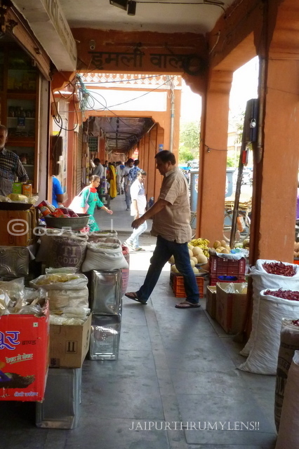 jaipur-free-heritage-cultural-walking-tour-johari-bazar