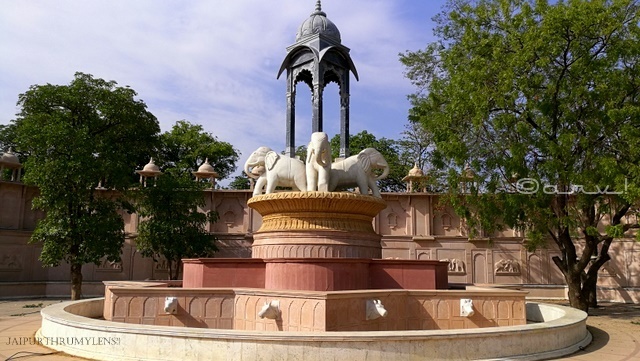 dholpur-sand-stone-carving-work-jaipur