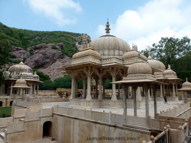 jaipur-mausoleum-gaitor-brahampuri