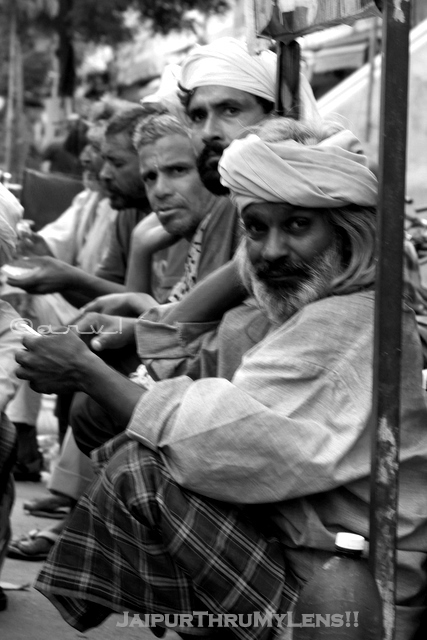homelessness-article-india-jaipur-street
