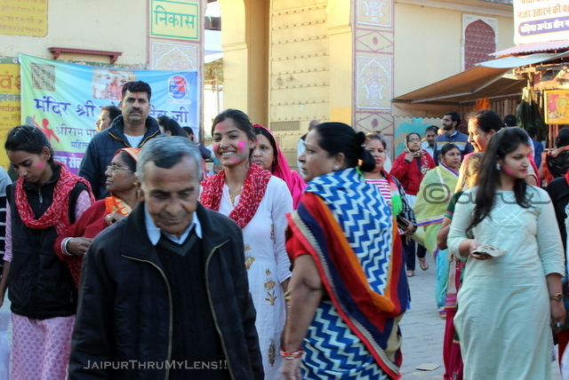 govind-dev-ji-temple-jaipur-holi-celebration-phag-utsav