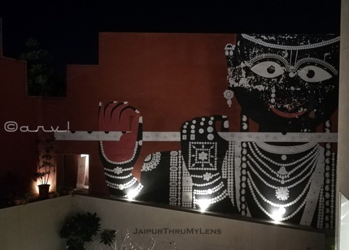 cafe-quaint-jaipur-jawahar-kala-kendra-krishna-mural