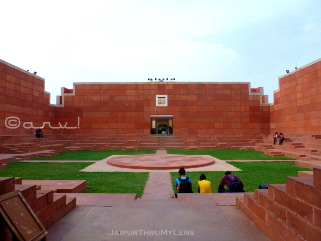 jawahar-kala-kendra-open-air-auditorium