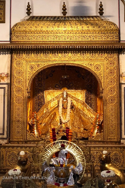 raj-rajeshwar-mandir-jaipur-tantric-shiva-ritual