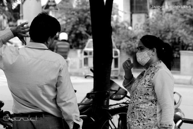street-photography-india-urban-candid-street-scene-jaipur