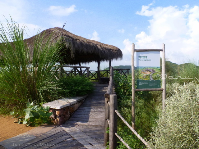 machaan-longhouse-thatched-roof-house-kishan-bagh-jaipur
