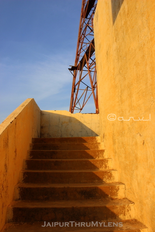 public-building-open-stairs-design-jaipur-bsnl-tower